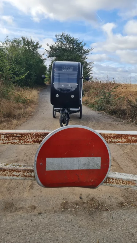 Obligé de faire demi-tour 