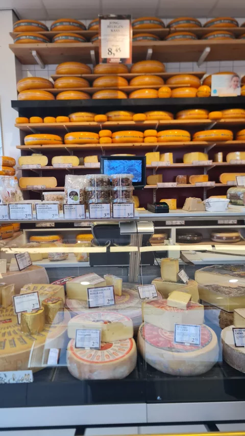 Cheese Shop De Wit #4